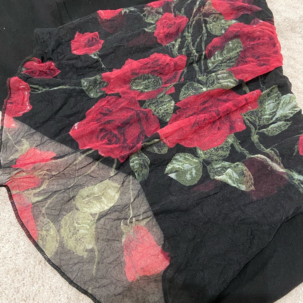 Bebe Stretch MIDI Skirt with Shear Rose Overlay XS